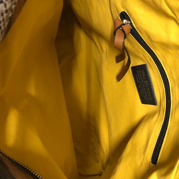 🔥🔥Mario Valentino HUGE SAVINGS leather bag 🔥🔥 - Picture 10 of 11